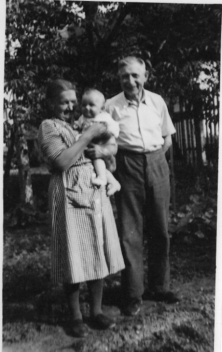 scan0001 -31 Hustop. Tom, Leto 1954